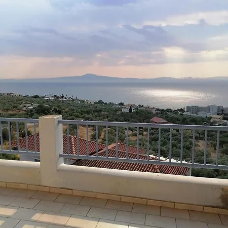 Seaview In Almiros