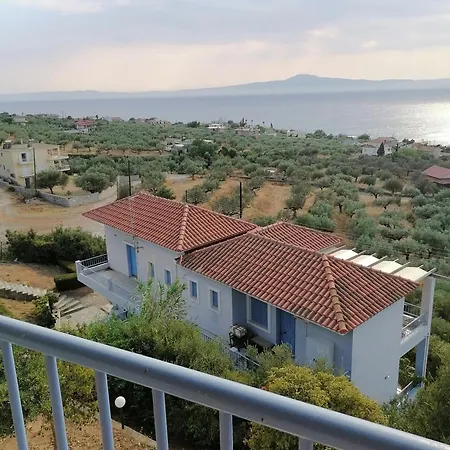 Seaview In Almiros *
